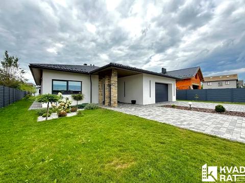 будинок за адресою Польова