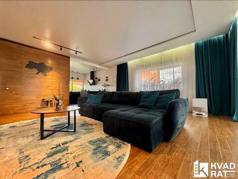 будинок за адресою Польова