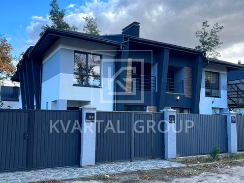 дом по адресу вул. Лугова, 30л