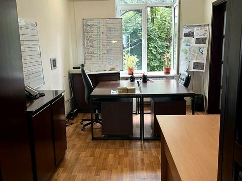 комерційна за адресою Київ, Євгена Чикаленка вул. (Пушкінська), 20