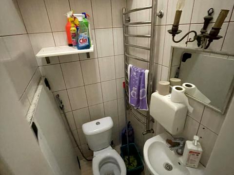 коммерческая по адресу Даниила Галицкого пл., 4