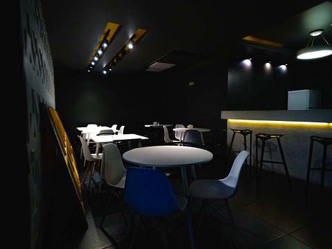 комерційна за адресою Валерія Лобановського просп., 119х