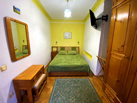 квартира за адресою Троїцька вул., 24