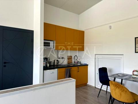 комерційна за адресою Петропавлівська, 12