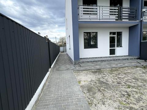 будинок за адресою Молодіжна вул.