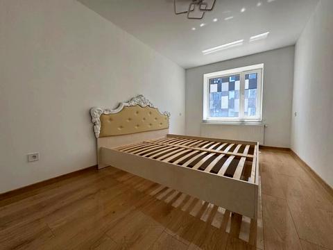 квартира по адресу Степана Бандеры ул., 79