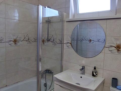 квартира за адресою Львівська вул., 52а