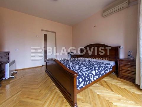 квартира за адресою Хрещатик вул., 4