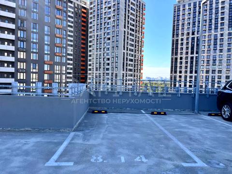 паркоместо по адресу Днепровская набережная ул., 18