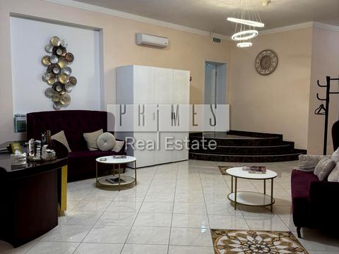 комерційна за адресою Ломаківська вул. (Мічуріна), 52