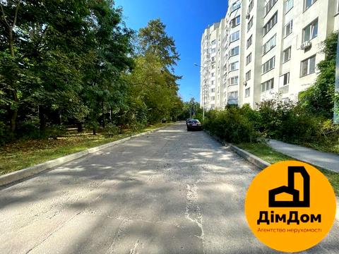 квартира за адресою Миколи Хвильового вул., 1