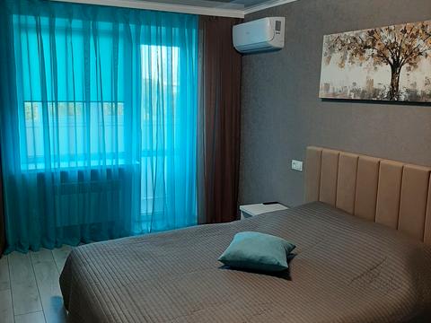 квартира за адресою Соборна вул. (50 років Жовтня), 3