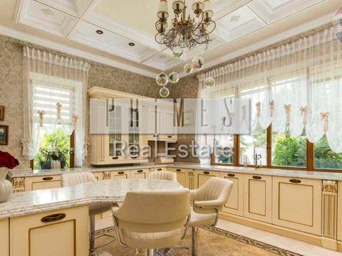 будинок за адресою Васильківська вул. (Пархоменка), 38
