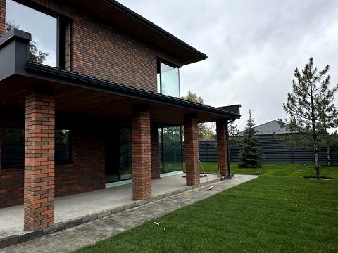 будинок за адресою Центральна вул.