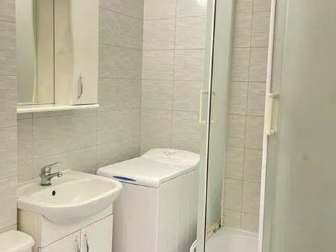 квартира за адресою Любомира Гузара просп. (Космонавта Комарова), 8