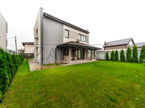 дом по адресу Трояндовая ул., 33