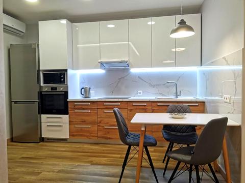 квартира за адресою Князя Романа Мстиславича вул. (Генерала Жмаченка), 28