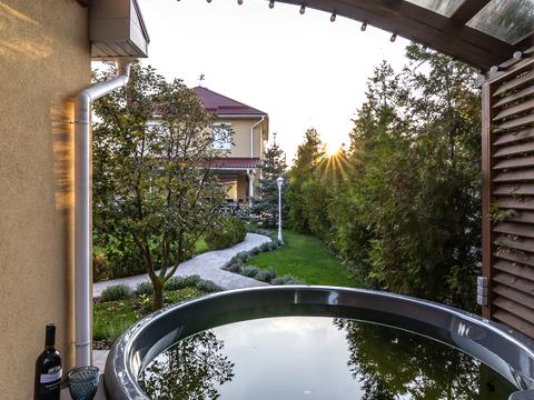 будинок за адресою Бориса Лятошинського вул. (230-ї Стрілецької Дивізії)