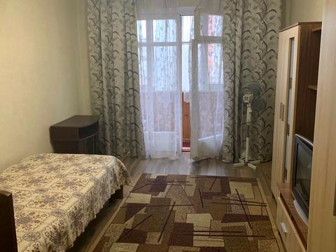 комната по адресу Ореста Левицкого ул. (Академіка Курчатова), 18