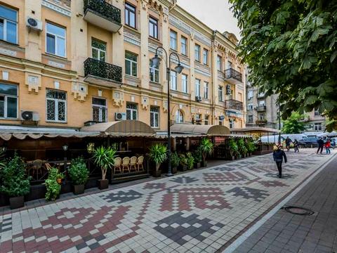 квартира по адресу Лисенка ул., 1