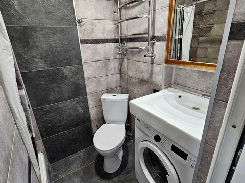 квартира за адресою Угорська вул., 2