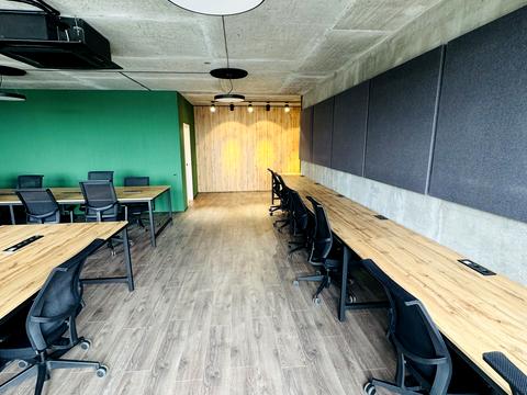 коммерческая по адресу Михаила Бойчука ул. (Киквидзе), 41