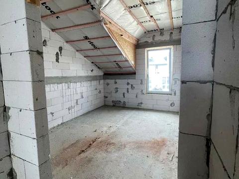 будинок за адресою лугова