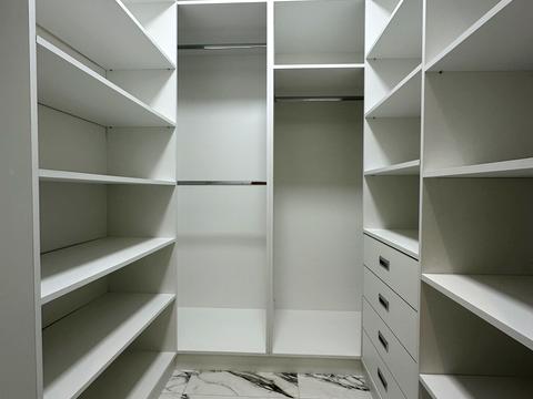 квартира по адресу Крайковского ул., 8