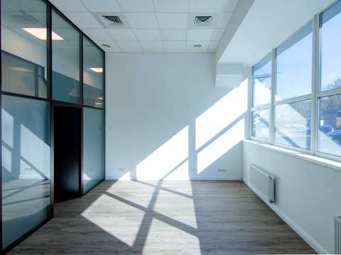 комерційна за адресою Охтирський пров., 7