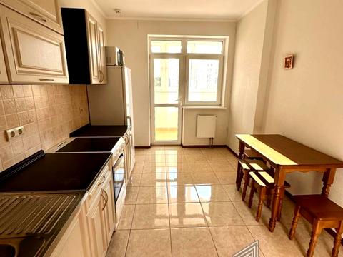 квартира за адресою Петра Калнишевського вул. (Михайла Майорова), 8