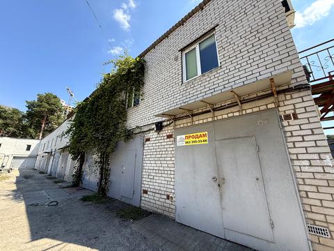 паркомісце за адресою вулиця Поліська, 7