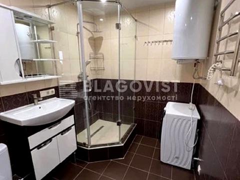 квартира за адресою Соломії Крушельницької вул., 15