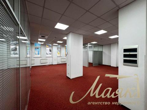 коммерческая по адресу Героїв Космосу ул., 4