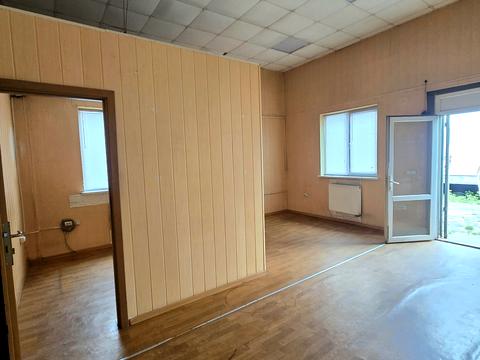 комерційна за адресою Львів, Пластова вул. (Силікатна), 7
