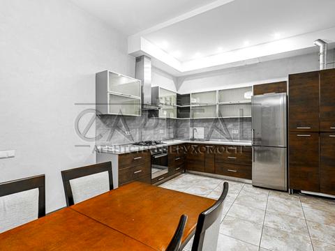 коммерческая по адресу Воздвиженская ул., 42