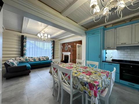 будинок за адресою Лісова вул.