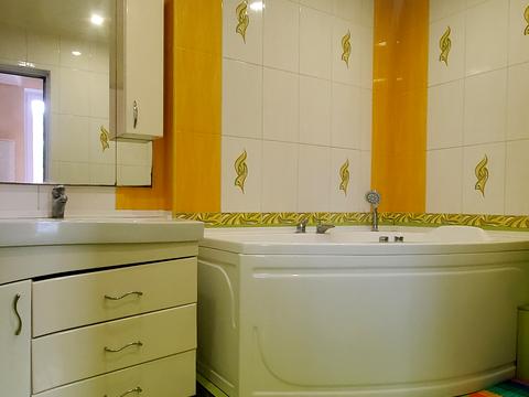 квартира по адресу Гвардейцев-Широнинцев ул., 14