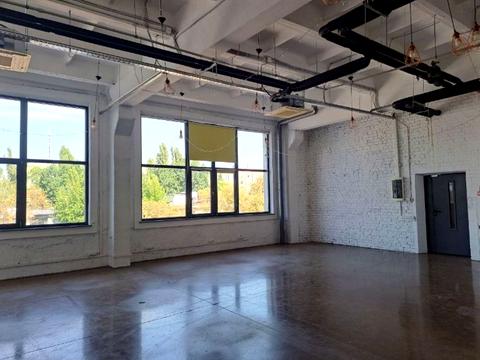 комерційна за адресою Польова вул., 21