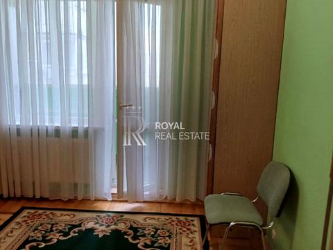 квартира за адресою Анни Ахматової вул., 6