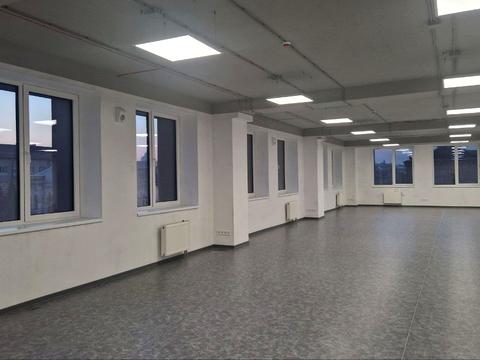 комерційна за адресою Почайнинська вул., 38/44