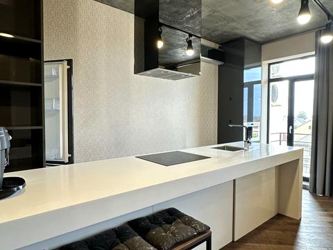 квартира за адресою Вишнева вул., 5