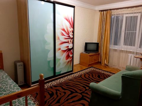 квартира за адресою Литвиненко-Вольгемут вул., 1-Б