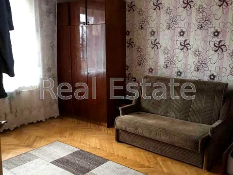 квартира за адресою Ореста Левицького вул. (Академіка Курчатова), 11