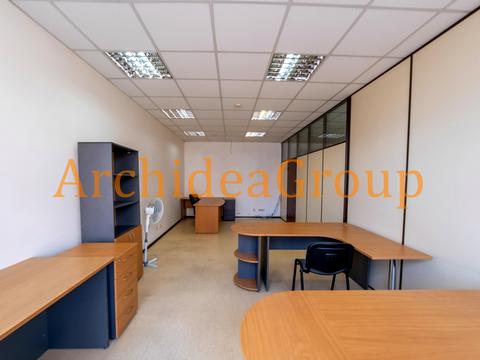 комерційна за адресою Саксаганського вул., 119