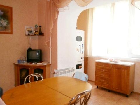 квартира по адресу Печерский спуск, 10