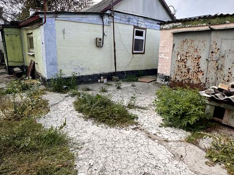 будинок за адресою Лютнева вул.