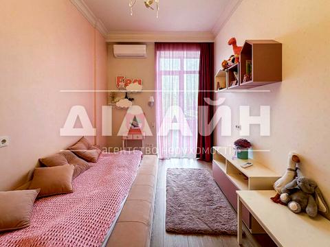 квартира по адресу Соборный просп. (Ленина), 777