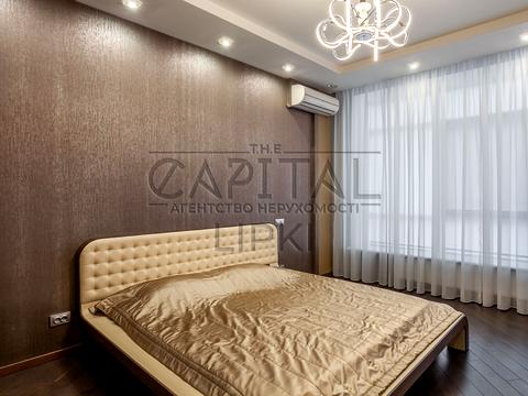 квартира по адресу Андрея Верхогляда ул. (Михайла Драгомирова), 12