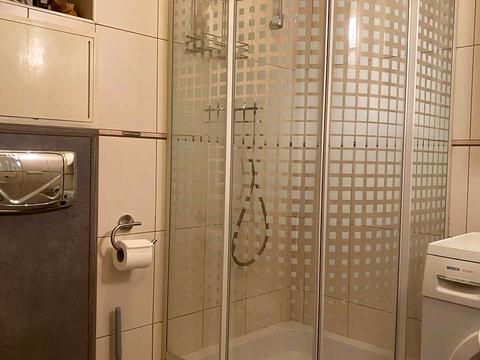 квартира за адресою Новонаводницька вул. (Лаврська), 8