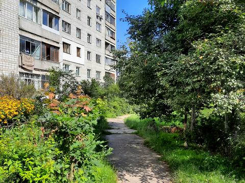 ділянка за адресою Мисливська вул., 32